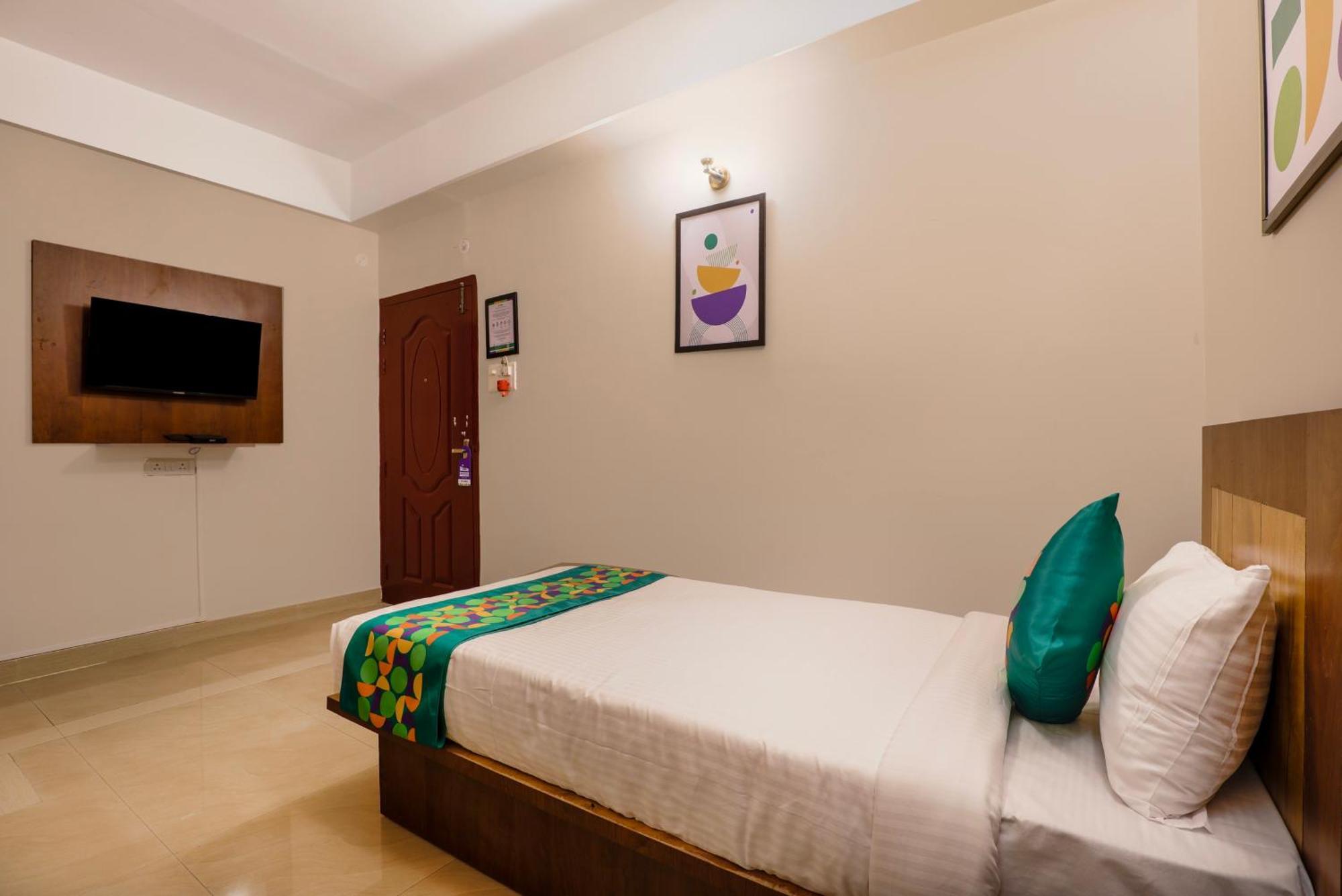Treebo Urban Oasis Inn Γουβαχάτι Εξωτερικό φωτογραφία