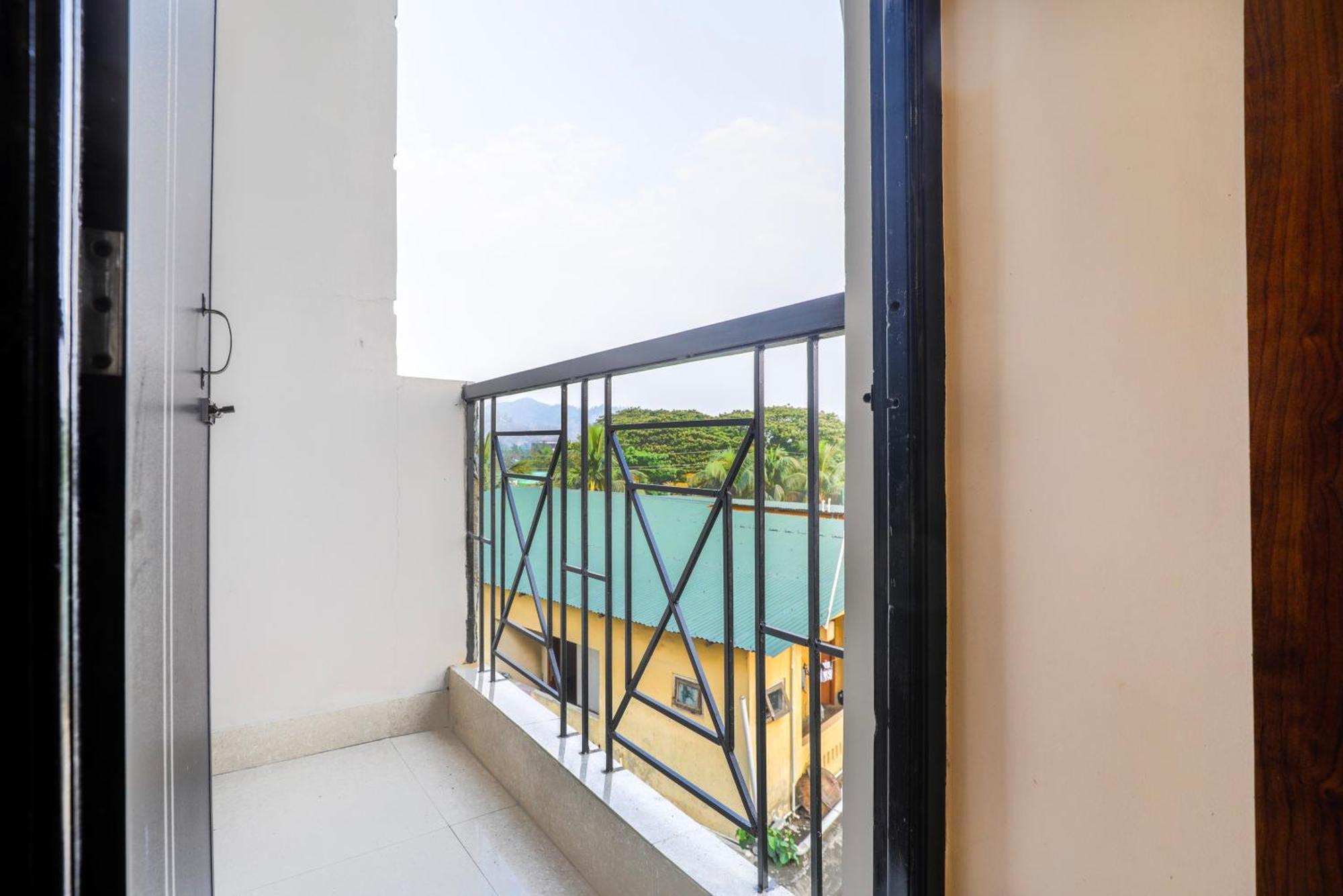 Treebo Urban Oasis Inn Γουβαχάτι Εξωτερικό φωτογραφία