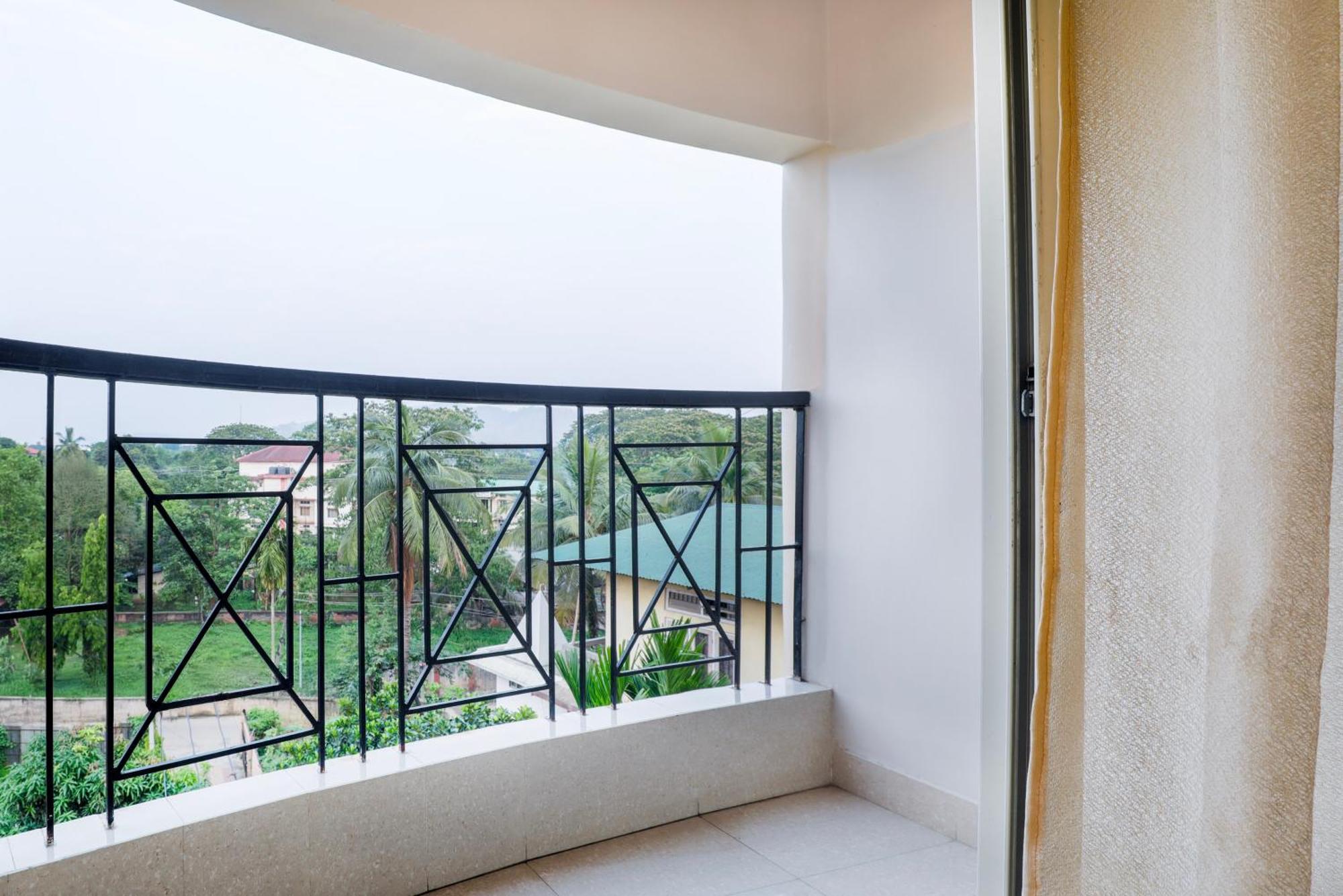 Treebo Urban Oasis Inn Γουβαχάτι Εξωτερικό φωτογραφία
